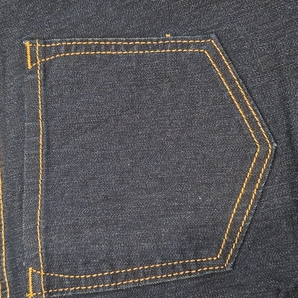 NWT. OLD NAVY MID-RISE SUPER SKINNY REGULAR. SIZE 10. DARK WASH. - Picture 9 of 10